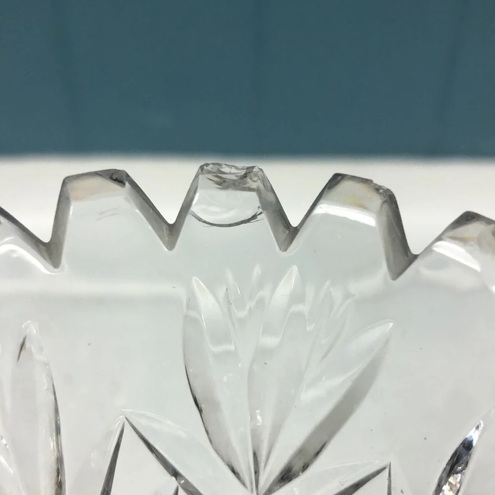 Vtg Footed Clear Glass Bud Vase Vintage Star of David Starburst Pinwheel 8”x3.5” - Picture 8 of 9